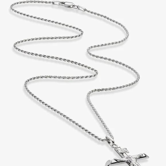 Silver Crucifix Pendant Necklace 20 Inches